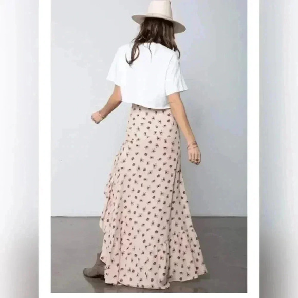 Stillwater The Hola Skirt in
Easy To Love RARE - Picture 2 of 5
